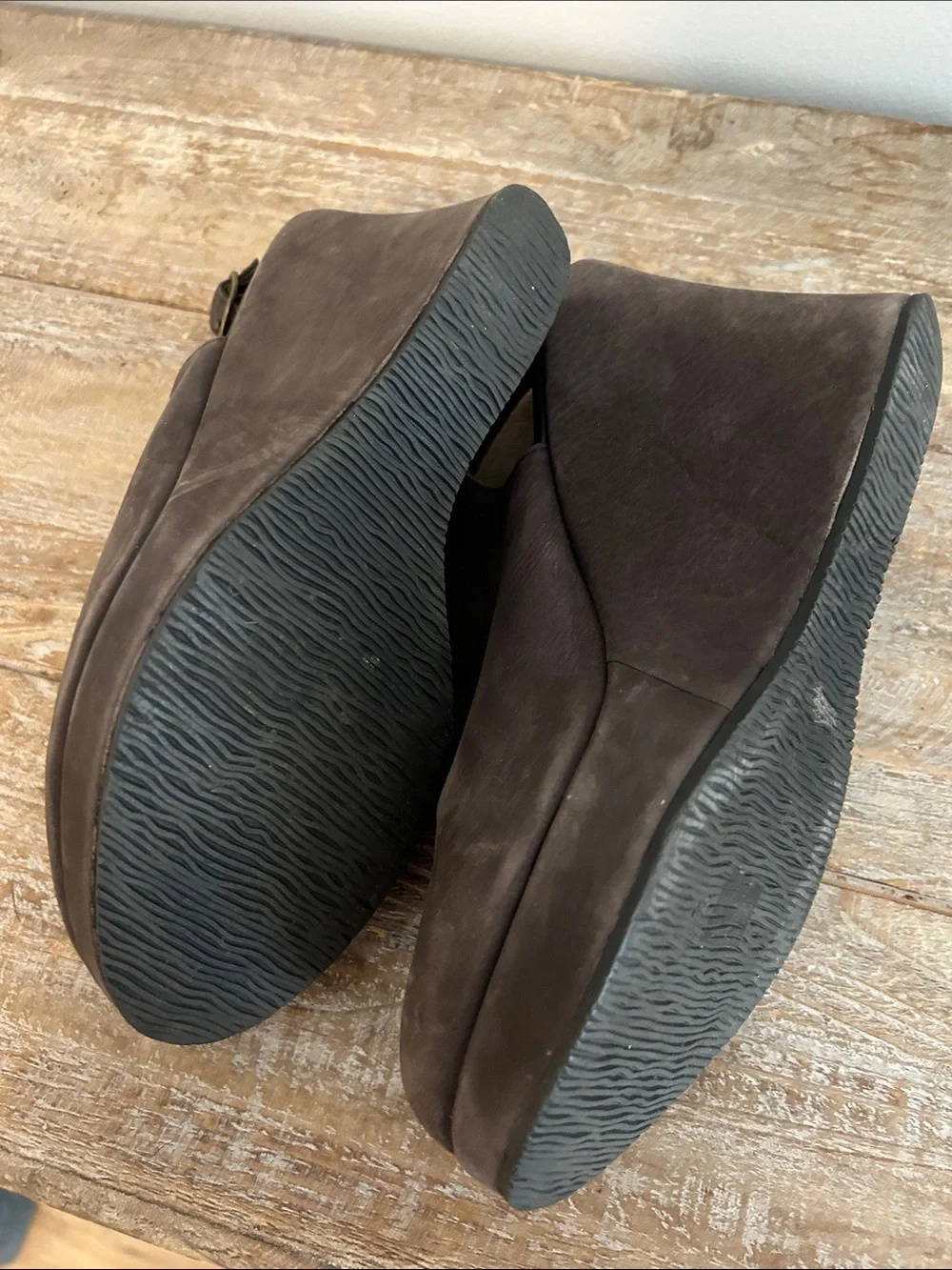 Cordani Calzature wedge heel size 38 women  Good condition